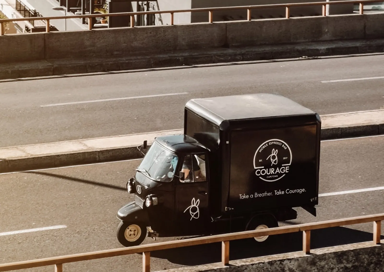 Courage Mobile Bar