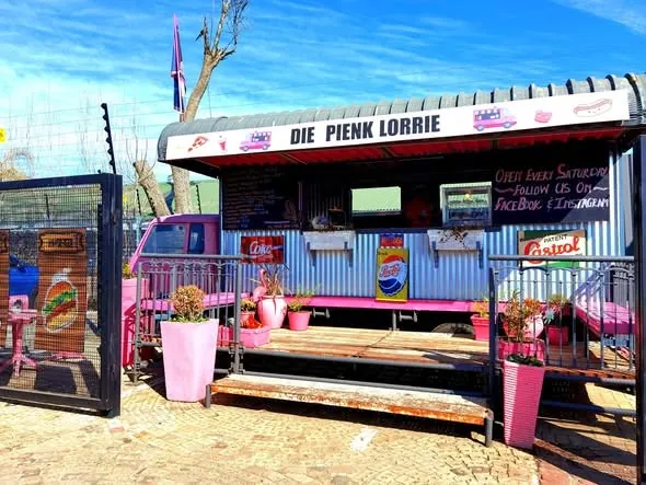Die Pienk Lorrie