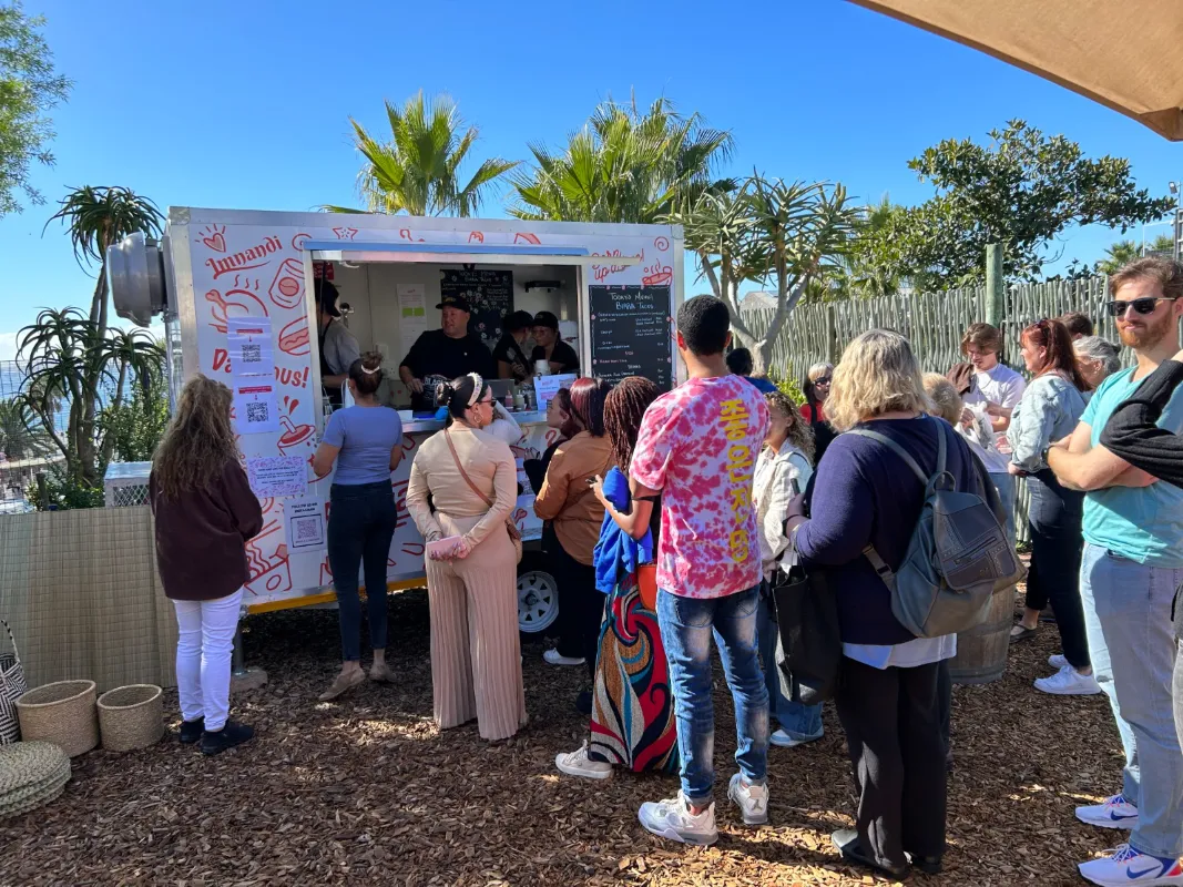 Bigga D's Food Truck - Thumbnail 9